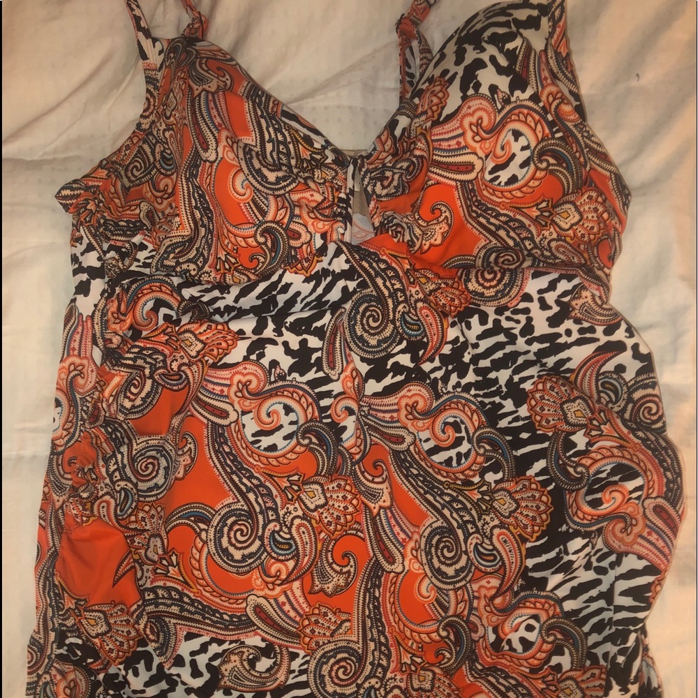 LANE BRYANT SWIM TANKINI TOP SZ 24